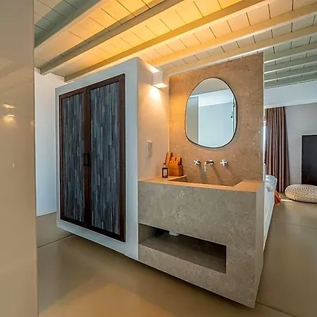 Mykonos Rocks & Hotel