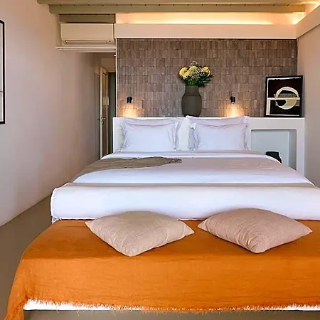 Mykonos Rocks & Hotel *