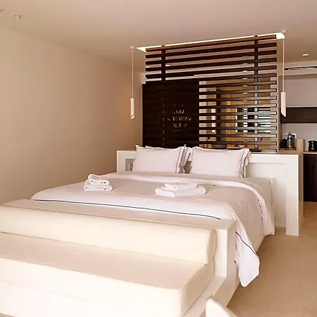 Hotel Mykonos Rocks & Mykonos Town