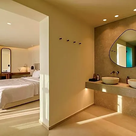 Mykonos Rocks & Hotel Mykonos Town