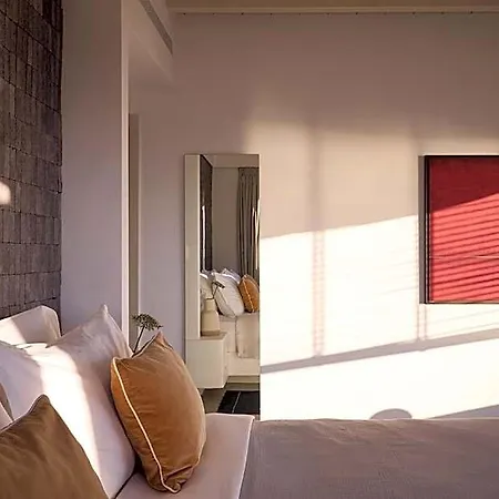 Hotel Mykonos Rocks & Mykonos Town